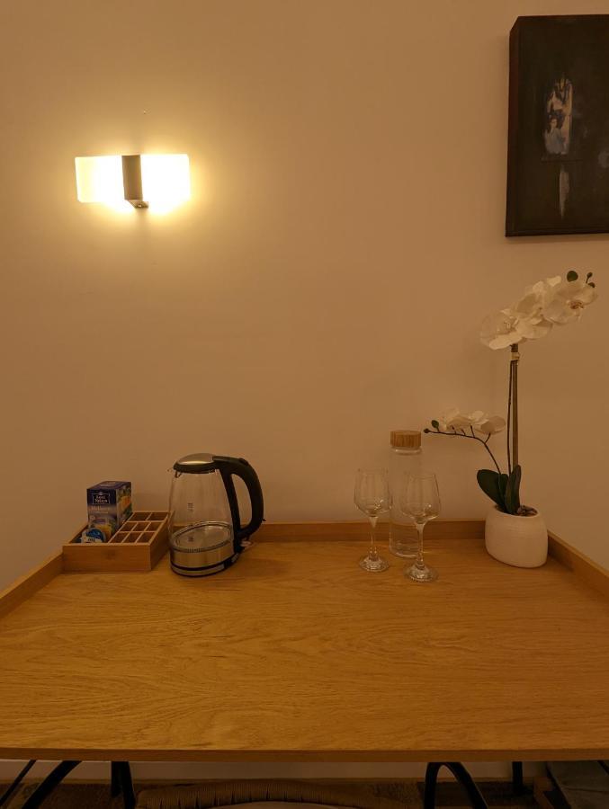 Gemuetliche Zimmer Im Herzen Der Stadt Em-Apartments Deutschland Bielefeld Extérieur photo